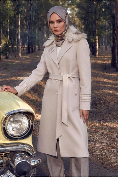 Alvina BELLOWED BROOCH DETAILED COAT 90406