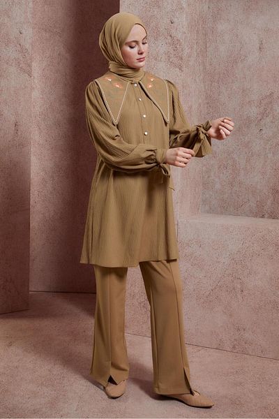 Alvina EMBROIDERED COLLAR TUNIC 43929