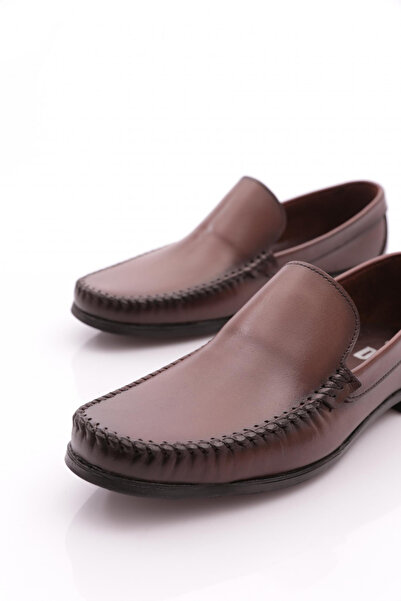 DGN Women's Heeled Shoes 111231078