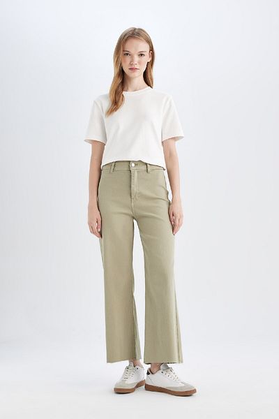 DeFacto High Waist Cut Leg Crop Jeans - D2966AX24HS