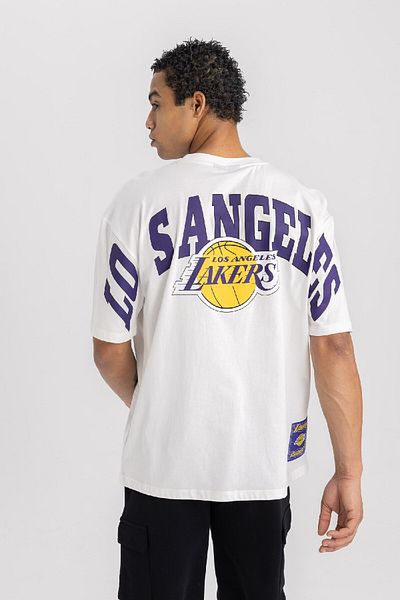 DeFacto Nba Los Angeles Lakers Oversize Crew Neck Short Sleeve T-Shirt - B3894Ax24Sp