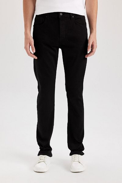 DeFacto Τζιν παντελόνι Sergio Regular Fit - Normal Waist, Pipe Leg C6024AX24SM