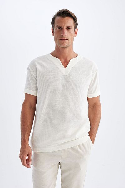 DeFacto V-Neck Cotton Regular Fit Short Sleeve Shirt - X9812AZ24SM