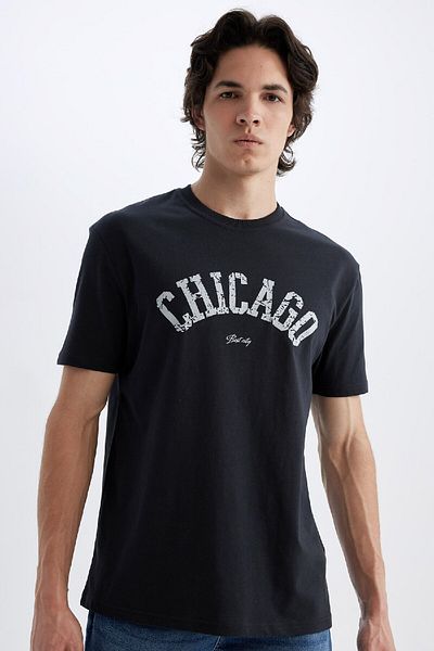 DeFacto T-shirt z okrągłym dekoltem i nadrukiem o regularnym kroju – D4768ax24sm