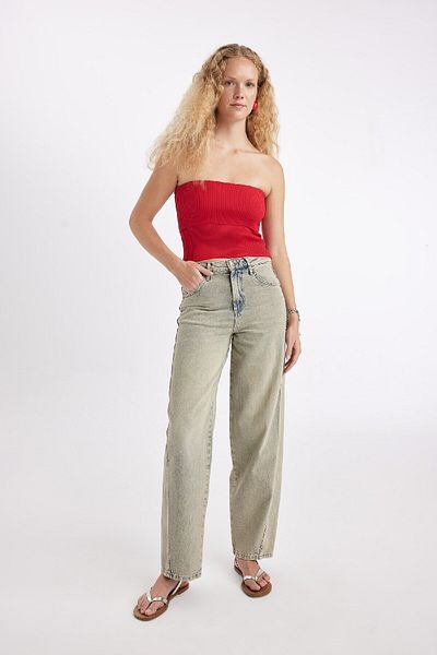 DeFacto Slim Fit Slim Fit Basic Plain Trägerlose Bluse D4231ax24hs