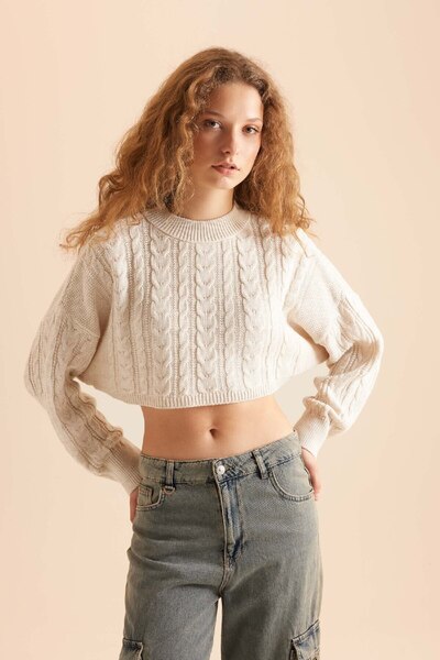 DeFacto Strickpullover mit Rundhalsausschnitt – Coool Regular Fit T4518AZNS