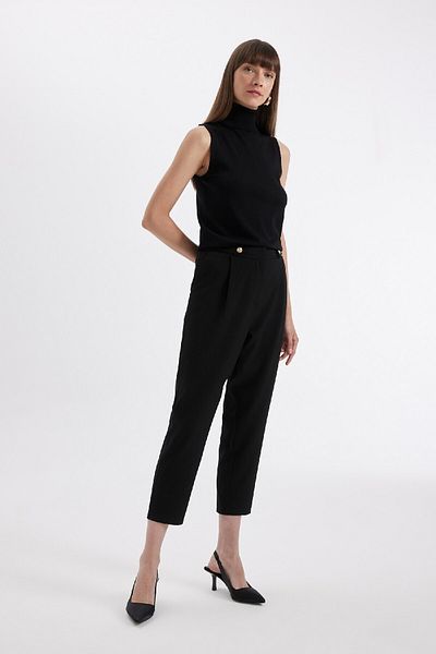 DeFacto High Waist Black Chino Pants - Carrot Fit with Straight Pockets D3892Ax24Au
