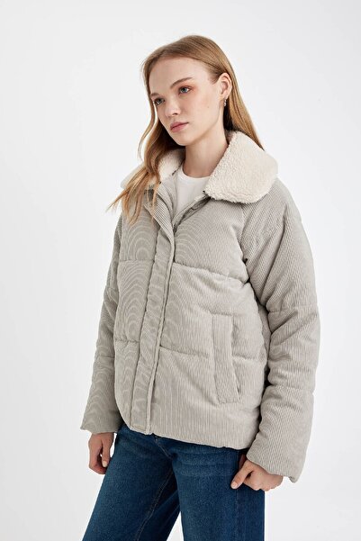 DeFacto Sametový kabát s límcem z umělé kožešiny se zipem – kapsa, zapínání na patentky, Regular Fit C5160Ax24Wn