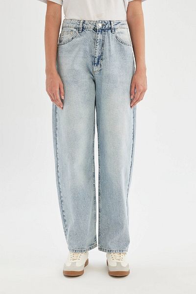 DeFacto Lange Jeanshose mit hoher Taille und Baggy-Passform - D3896ax24hs