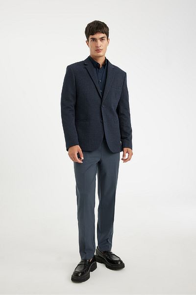 DeFacto Slim Fit Slim Fit gefütterte, geknöpfte Blazerjacke N0503az24au