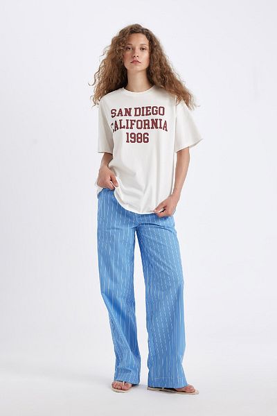 DeFacto Oversize Wide Fit Crew Neck Printed Short Sleeve T-Shirt D4928Ax24Au