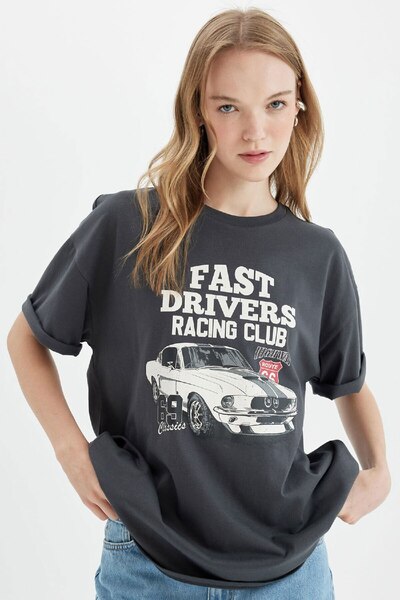 DeFacto Oversize Geniş Kalıp Bisiklet Yaka Geniş Kalıp Baskılı Kısa Kollu Tişört D4926ax24au