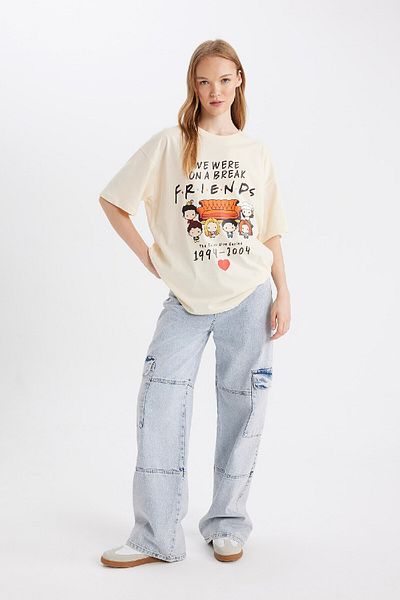 DeFacto Coool Friends Crew Neck Potištěné oversize tričko - krátký rukáv D4820AX24AU