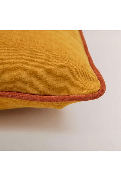 Vanilla Home Efe Piping Detailed Flat Throw Pillow Cover