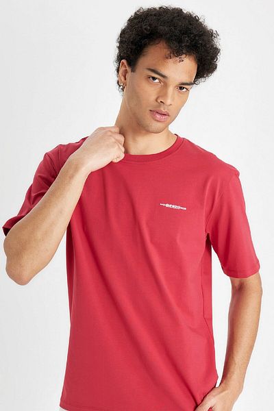 DeFacto Bedrucktes Baumwoll-Kurzarm-T-Shirt mit normaler Passform und Rundhalsausschnitt B5077ax24au