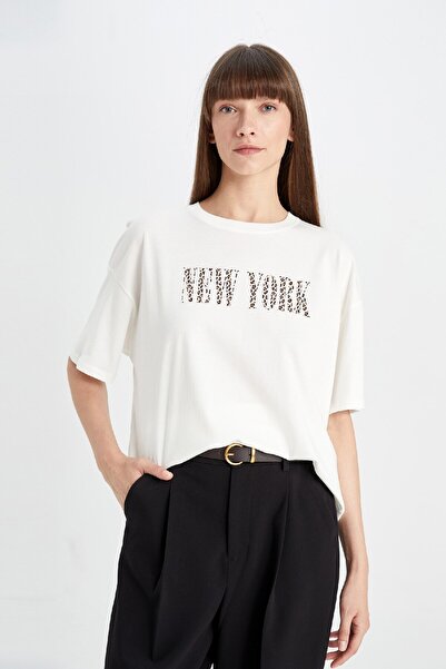 DeFacto Oversize Wide Fit Tričko Crew Neck Potištěné Česaná bavlna Tričko s krátkým rukávem D5101Ax24Hs