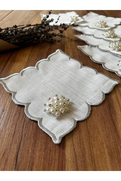 NURHAN HOME COLLECTION 6 Pieces Silver Pearl Cocktail Presentation Napkin