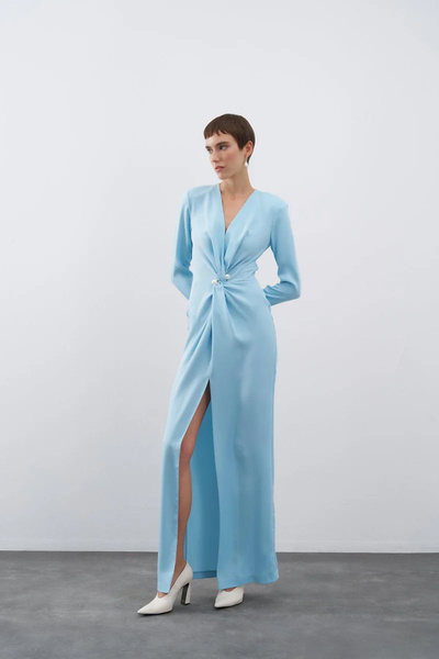 cercis V Yaka Uzun Kollu Yırtmaçlı Uzun Abiye Elbise