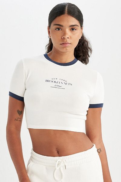 DeFacto Brooklyn Nets Fit T-Shirt, Basketball Maillot in a Nutshell