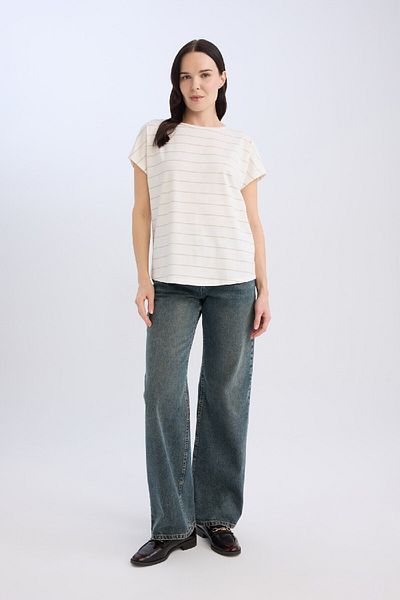 DeFacto Regular Fit Crew Neck Striped Short Sleeve T-Shirt D6037Ax24Au