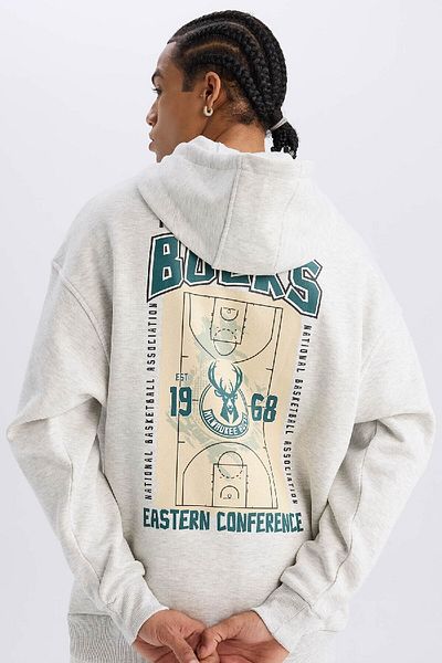 DeFacto DeFactoFit NBA Milwaukee Bucks Υπερμεγέθη φαρδιά κουκούλα με κουκούλα χοντρό αθλητικό φούτερ D6699AX25SP