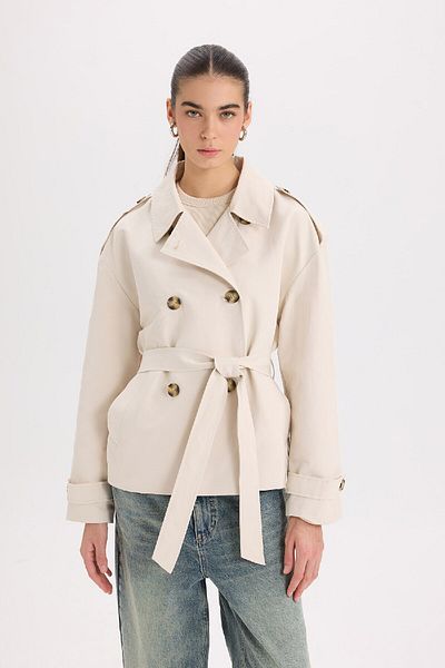 DeFacto Kurzer, saisonaler, wasserabweisender Trenchcoat – zweireihiges Revers mit Knopftaschen, Epauletten und Gürtel B9705AX25SP