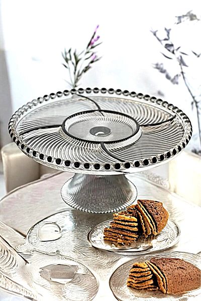 WuuQ 5-Section Black Presentation Stand with Glass Legs – Stylish and Functional Presentations -26 cm