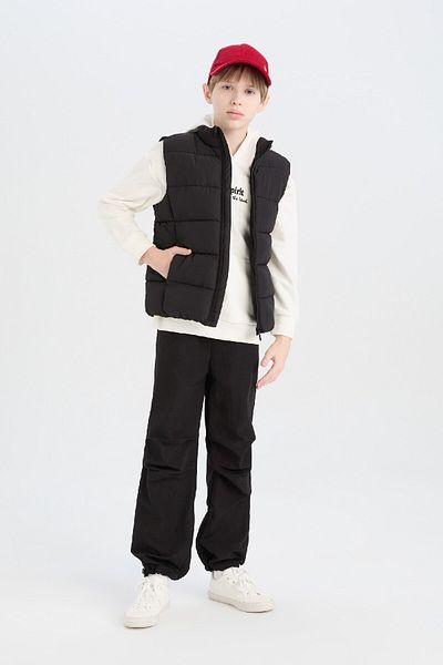 DeFacto Boy's Water Repellent Zippered Stand Collar Vest D5905A825Sp