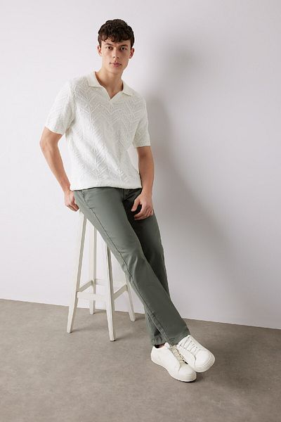 DeFacto Chino-Canvas-Hose mit normaler Passform D7349ax25sp