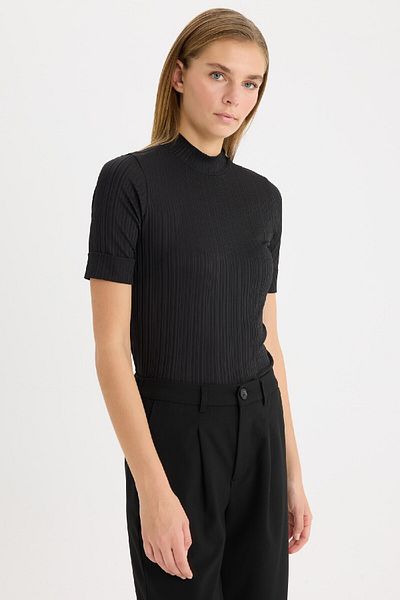 DeFacto Regular Fit Half Turtleneck Basic Plain Ribbed Camisole Short Sleeve Black T-Shirt B1177Ax25Sp