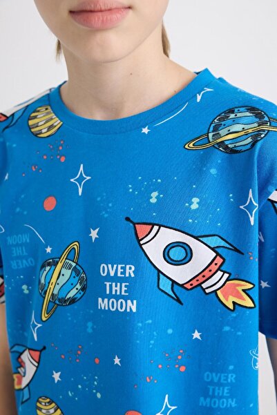 DeFacto Erkek Çocuk Pijama Takımı Desenli Kısa Kollu Üst Şort D8782a8ns