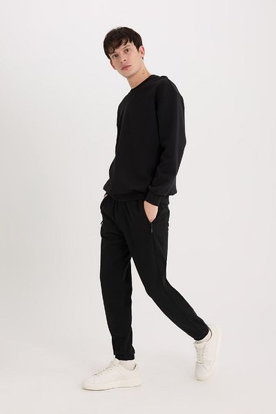 DeFacto Slim Fit Slim Fit Pike-Jogginghose mit Reißverschlusstasche D5258AX25SP