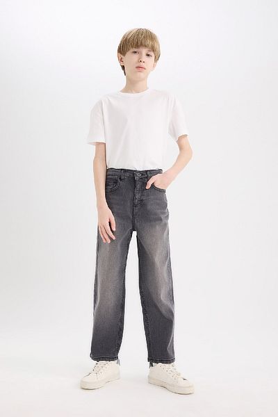 DeFacto Boy's Loos Fit Straight Leg Basic Jeans Sequin D6489A825Sm