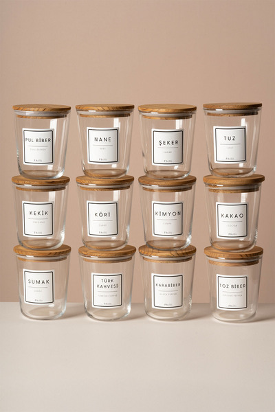 Fhilli Motto - مجموعة رف توابل بباب تخزين زجاجي سعة 315 مل مع 12 ملصقًا هدية