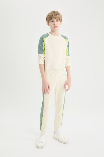 DeFacto 2-Piece Set for Boy - Crew Neck Sweatshirt and Elastic Waist Sweatpants D9865A825Sp