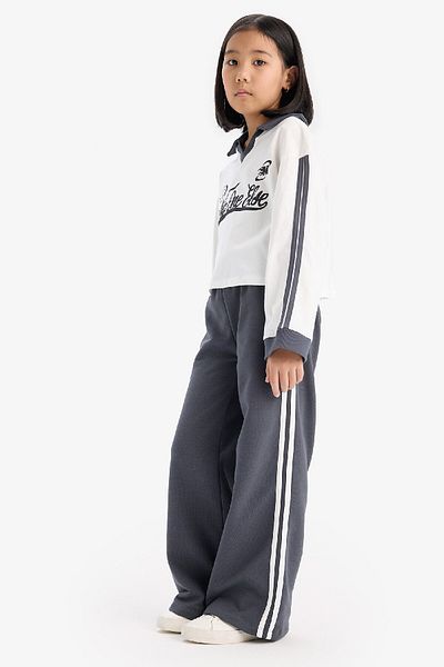DeFacto 2-teiliges Set für Mädchen, bedrucktes Sweatshirt, elastische Taille, weites Bein, Jogginghose D9471a825sp