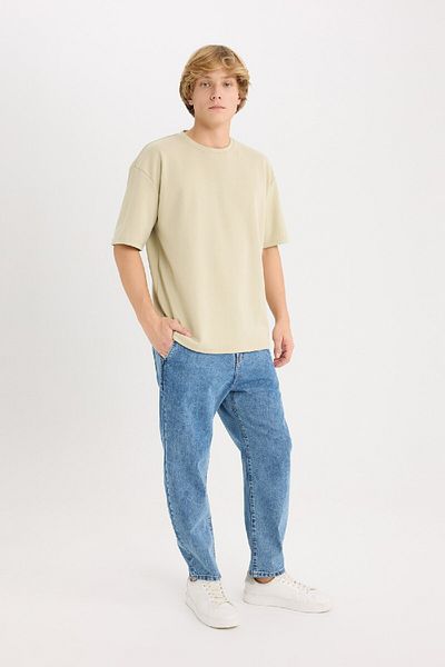DeFacto Oversize Wide Fit Crew Neck Short Sleeve Basic Plain Heavy Fabric T-Shirt X3926Az25Sp