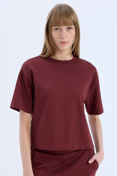 DeFacto Relax Fit Crew Neck Basic Solid Short Sleeve Burgundy T-Shirt C7630Ax25Sp