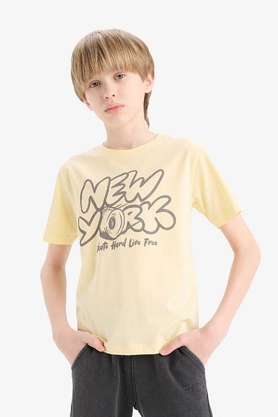 DeFacto Boy's Crew Neck Printed Short Sleeve T-Shirt E0077A825Sm
