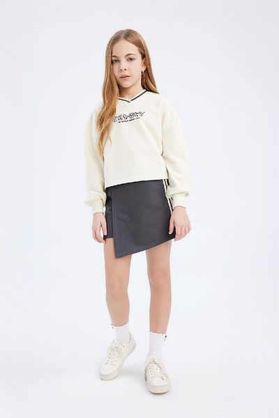 DeFacto Bedrucktes Sweatshirt und Shorts Rock für Mädchen – D9232a825sp