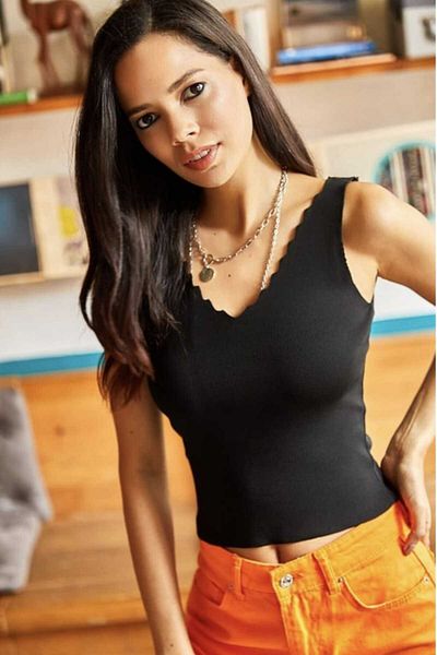 Mrs.idea Women's Ladder Collar Slim Knitwear Undershirt