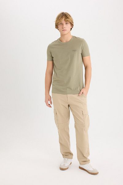 DeFacto 100 % Baumwolle Slim Fit Slim Fit Rundhalsausschnitt bedrucktes Kurzarm-T-Shirt D5567ax25sp