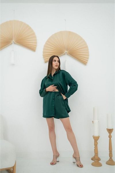 modaserdem Emerald Satin Shorts Suit