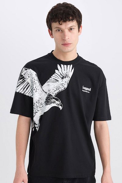 DeFacto Oversize Wide Fit Crew λαιμόκοψη εμπριμέ κοντομάνικο μπλουζάκι D9506ax