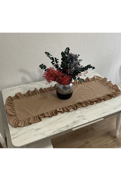 LILYUM Ruffled Cotton Polyester Runner 40X110 cm
