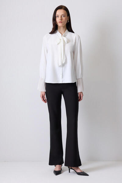 Touché Privé ŞİFON PİLİSELİ FULAR YAKA BLUZ