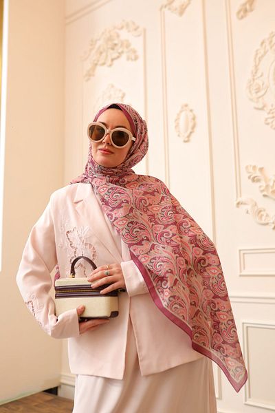 Silk Home Leyla Pattern Naria Shawl