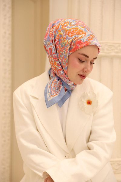 Silk Home Eșarfă de mătase Olinda cu model Süreyya