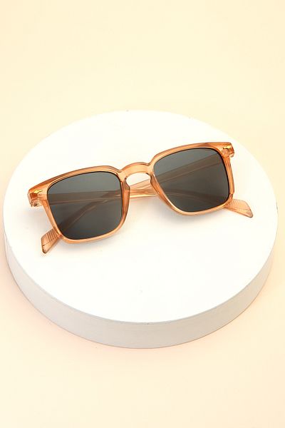 Nilu Moda Honey Frame Black Glasses Women Men Unisex Sunglasses