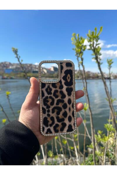 Emex iPhone 15 PRO Uyumlu Leopar Baskılı Deri Kenarları Taşlı Kılıf